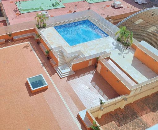 Foto 2 de Venta de piso en Alameda de 4 habitaciones con terraza y piscina