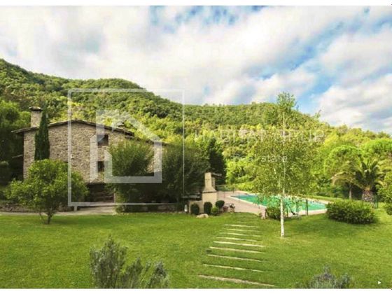 Foto 1 de Casa rural en venda a Banyoles de 11 habitacions amb terrassa i piscina
