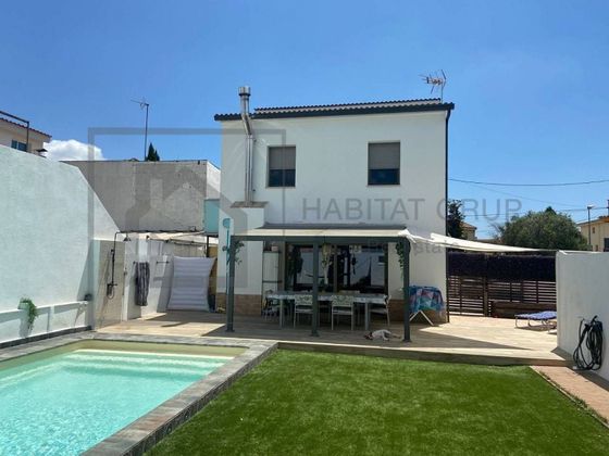 Foto 1 de Casa en venda a Santa Coloma de Farners de 3 habitacions amb terrassa i piscina
