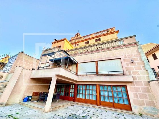 Foto 1 de Venta de casa en calle Del Migdia de 8 habitaciones con terraza y piscina