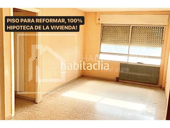 Foto 1 de Venta de piso en Domeny - Fontajau - Taialà de 3 habitaciones con calefacción y ascensor