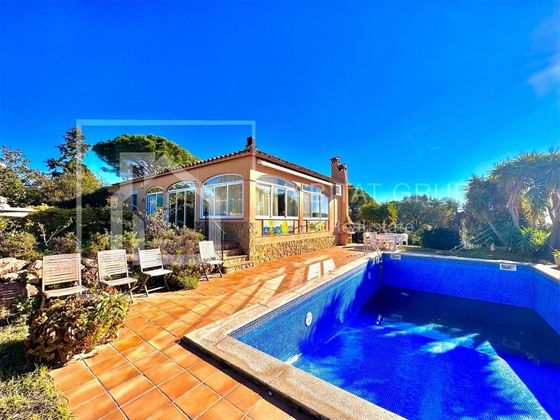 Foto 2 de Venta de casa en Mas Pere-Río de Oro de 4 habitaciones con terraza y piscina