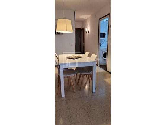 Foto 2 de Pis en venda a Eixample Sud – Migdia de 4 habitacions amb terrassa i calefacció