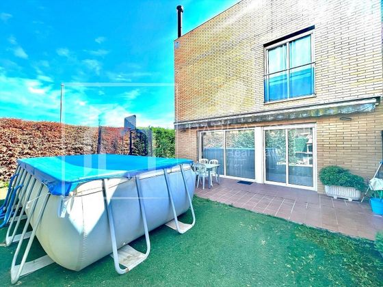 Foto 2 de Casa en venda a Celrà de 4 habitacions amb terrassa i garatge