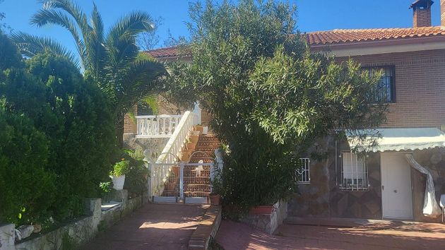 Foto 1 de Chalet en venta en Viso de San Juan (El) de 5 habitaciones con terraza y piscina