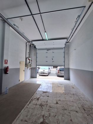 Foto 1 de Alquiler de nave en calle Alfred Nobel de 390 m²