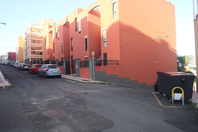 Foto 1 de Dúplex en venda a Cono Sur de 3 habitacions amb terrassa i garatge