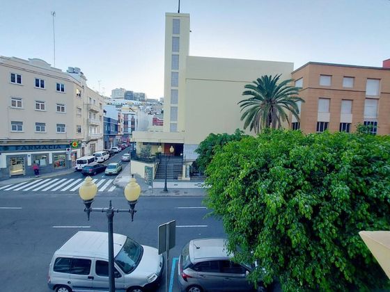 Foto 1 de Pis en venda a Arenales - Lugo - Avenida Marítima de 4 habitacions amb garatge i ascensor