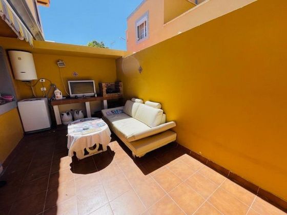 Foto 2 de Xalet en venda a Castillo del Romeral de 4 habitacions amb terrassa i piscina