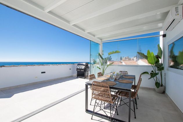 Foto 2 de Àtic en lloguer a carretera Urb Playa Lucera de 3 habitacions amb terrassa i piscina