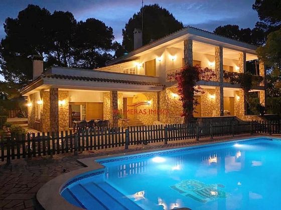 Foto 1 de Casa en venta en L'Ametlla de Mar de 6 habitaciones con terraza y piscina