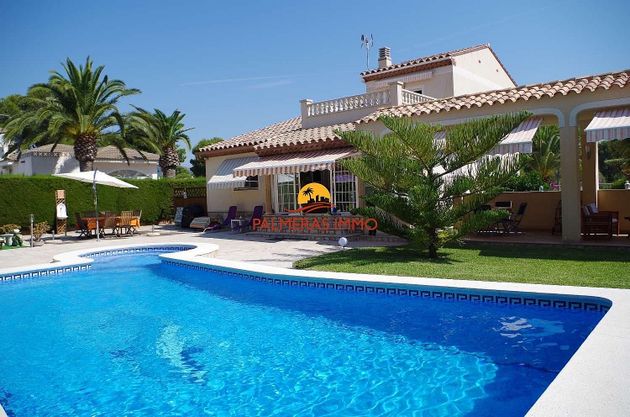 Foto 1 de Xalet en venda a L'Ametlla de Mar de 7 habitacions amb terrassa i piscina