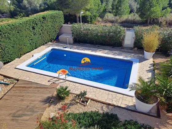 Foto 2 de Chalet en venta en Les Tres Cales de 3 habitaciones con terraza y piscina