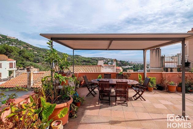 Foto 1 de Xalet en venda a Sarrià de 4 habitacions amb terrassa i balcó
