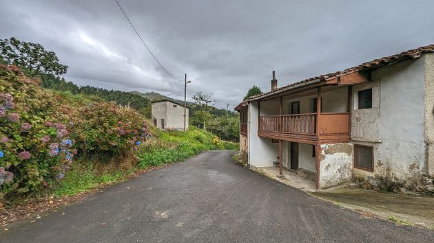 Foto 1 de Casa en venta en Ribadesella de 3 habitaciones con terraza y garaje