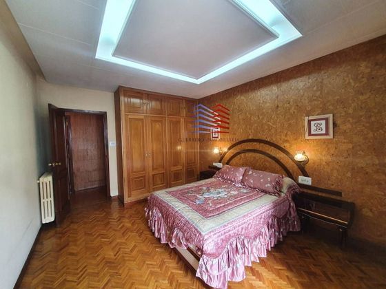 Foto 2 de Piso en venta en Casco Viejo de 3 habitaciones con garaje y balcón
