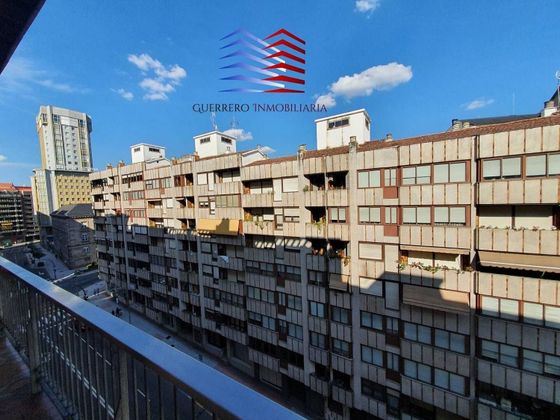 Foto 2 de Venta de piso en Centro - Ourense de 4 habitaciones con terraza y garaje