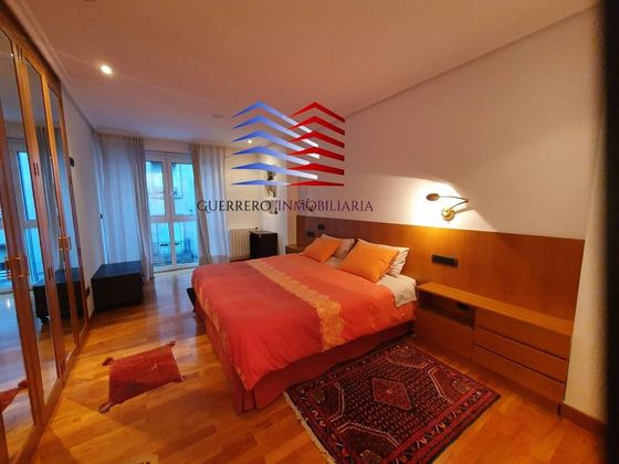 Foto 1 de Alquiler de piso en Centro - Ourense de 3 habitaciones con terraza y garaje