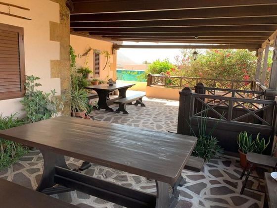 Foto 1 de Chalet en venta en Tefía-Tetir de 3 habitaciones con garaje y jardín