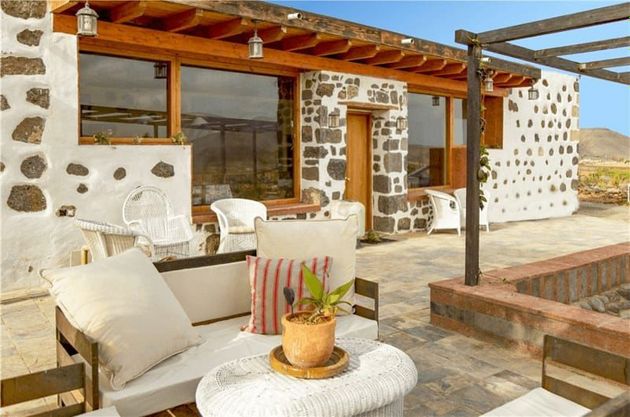 Foto 1 de Xalet en venda a Tefía-Tetir de 4 habitacions amb terrassa i piscina