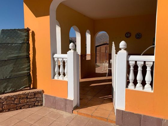 Foto 1 de Xalet en venda a Antigua pueblo de 4 habitacions amb terrassa i jardí