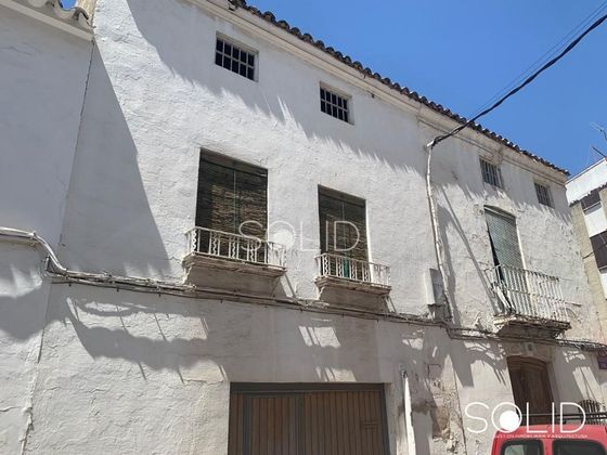 Foto 2 de Casa adossada en venda a calle General Gómez de 4 habitacions i 242 m²