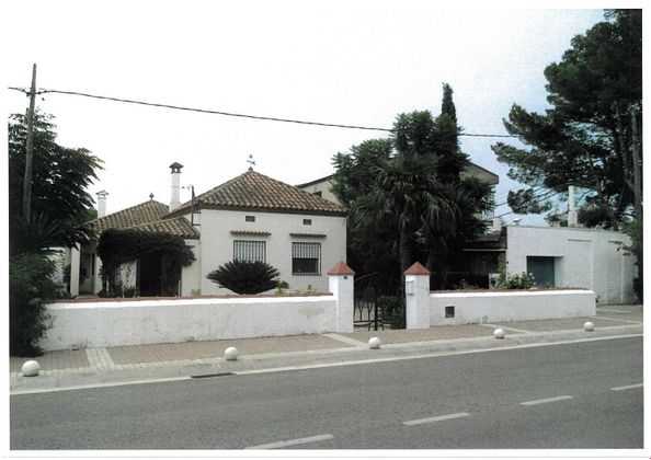 Foto 1 de Venta de casa en Santa Bàrbara de 4 habitaciones con terraza y garaje