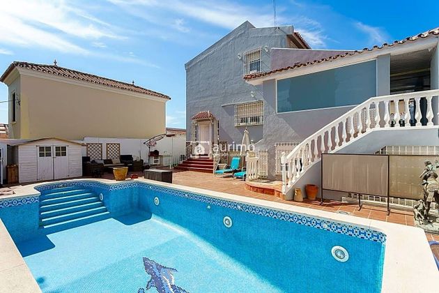 Foto 1 de Chalet en venta en Pedregalejo de 7 habitaciones con piscina y jardín