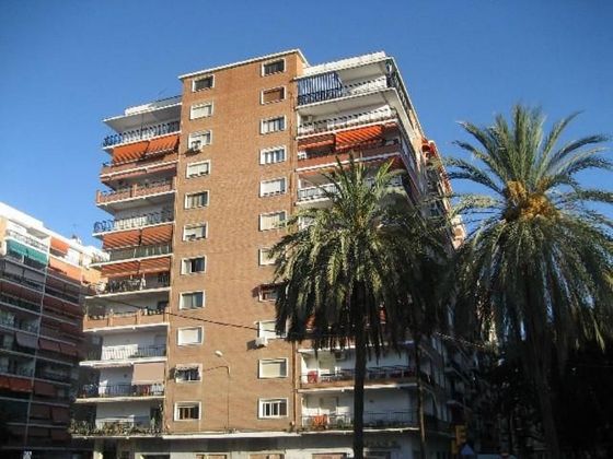 Foto 1 de Piso en venta en Parque Mediterráneo - Santa Paula de 4 habitaciones con terraza y aire acondicionado