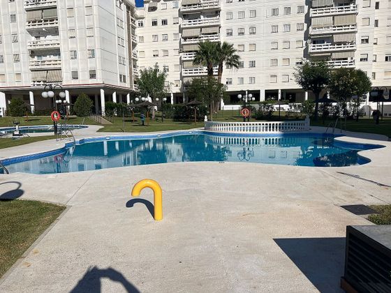 Foto 1 de Piso en venta en Norte de 4 habitaciones con terraza y piscina