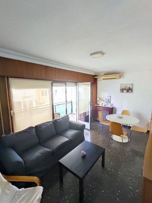 Foto 2 de Venta de piso en calle Pintor Cabrera de 4 habitaciones con terraza y aire acondicionado