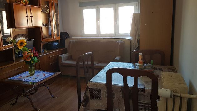 Foto 1 de Venta de piso en calle Alcalá de 2 habitaciones con aire acondicionado y calefacción