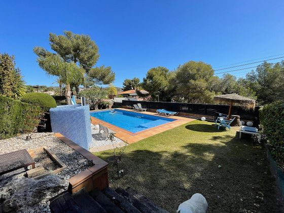 Foto 2 de Xalet en venda a Mas Trader-Corral D’En Tort-Corral D’En Cona de 5 habitacions amb terrassa i piscina