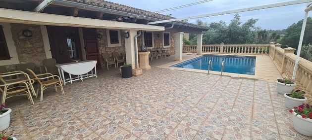 Foto 1 de Casa en venda a Manacor Centro de 5 habitacions amb terrassa i piscina