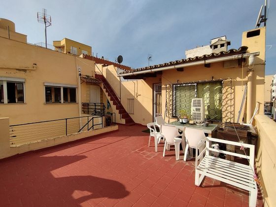 Foto 1 de Casa en venta en calle Joaquim Verdaguer de 6 habitaciones con terraza y balcón