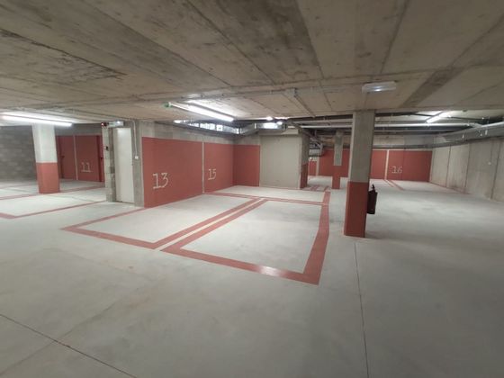 Foto 1 de Alquiler de garaje en calle Josep Torres de 15 m²
