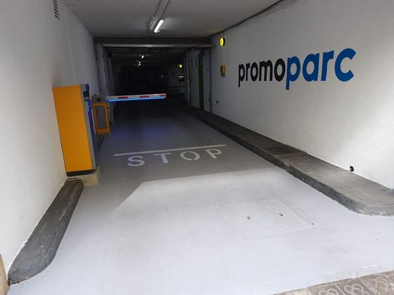 Foto 1 de Garaje en alquiler en calle De Provença de 14 m²