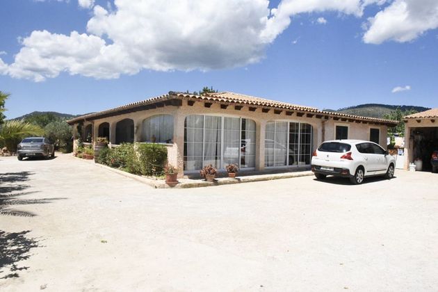 Foto 1 de Casa rural en venta en Lloseta de 6 habitaciones con terraza y piscina
