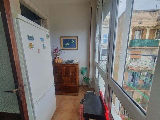 Foto 2 de Piso en venta en L'Antiga Esquerra de l'Eixample de 5 habitaciones con balcón y calefacción