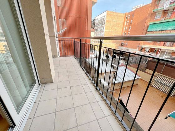 Foto 2 de Pis en venda a Centre - Sant Boi de Llobregat de 1 habitació amb balcó i aire acondicionat