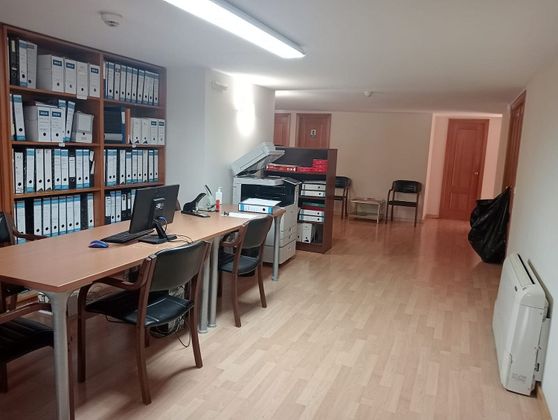 Foto 2 de Oficina en venda a La Llotja - Sant Jaume de 255 m²