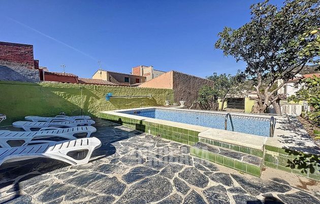 Foto 2 de Xalet en venda a Palau-Saverdera de 5 habitacions amb terrassa i piscina