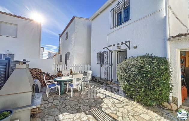 Foto 2 de Venta de chalet en Port Esportiu - Puig Rom - Canyelles de 2 habitaciones con terraza y garaje