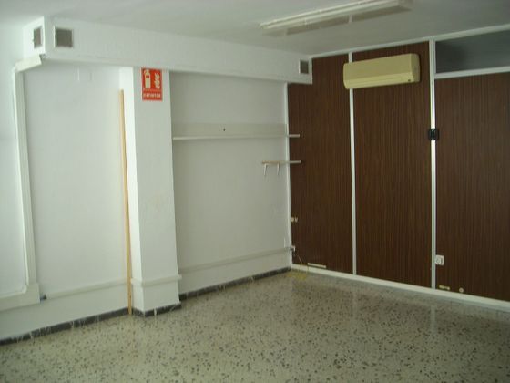 Foto 2 de Oficina en lloguer a calle Augusto amb aire acondicionat