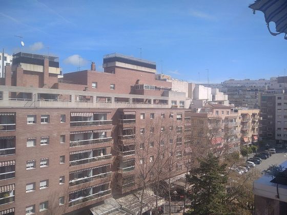 Foto 1 de Pis en venda a calle Mallorca de 4 habitacions amb balcó i aire acondicionat