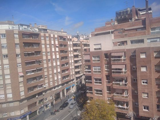 Foto 2 de Pis en venda a calle Mallorca de 4 habitacions amb balcó i aire acondicionat
