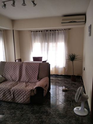 Foto 1 de Pis en venda a calle San Antonio Maria Claret de 3 habitacions amb garatge i aire acondicionat
