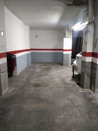 Foto 2 de Alquiler de garaje en Nou Eixample Sud de 12 m²