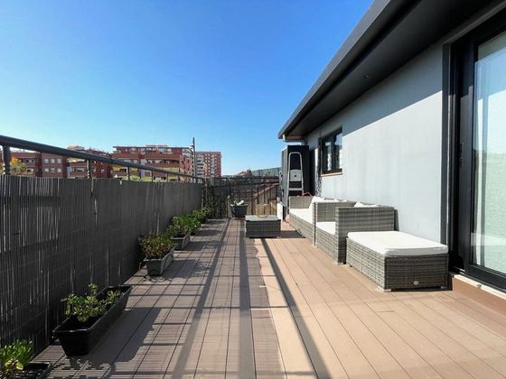 Foto 1 de Ático en venta en La Salut - Lloreda de 2 habitaciones con terraza y balcón
