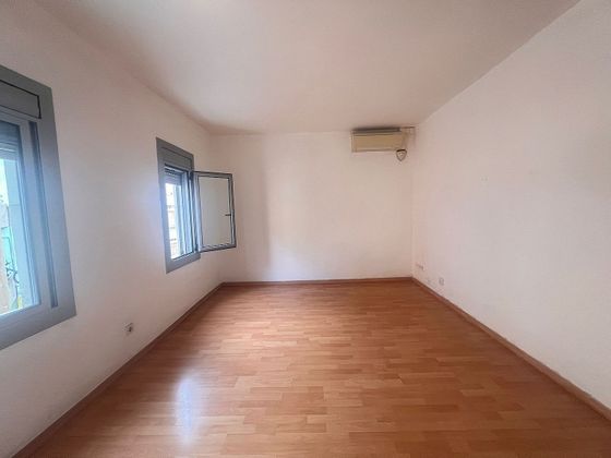 Foto 2 de Venta de piso en Sant Adrià de Besos de 2 habitaciones con terraza y aire acondicionado